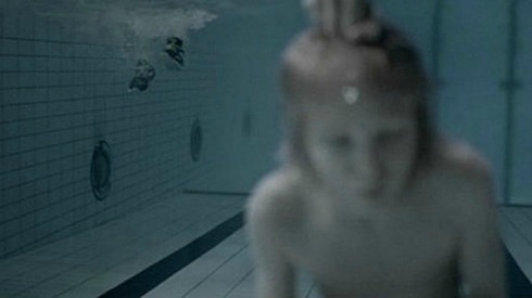 LET THE RIGHT ONE IN (2008) Director of Photography- Hoyte Van Hoytema | Director- Tomas Alfredson